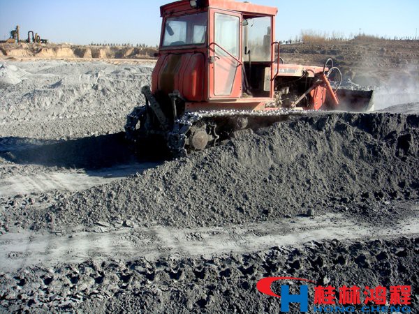 粉煤灰磨粉機桂林鴻程立磨機 粉煤灰磨粉機桂林鴻程立磨機