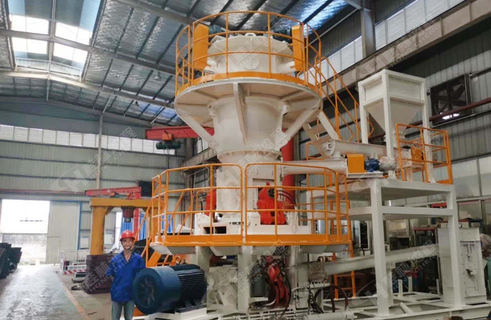 桂林鴻程新款HLMX600小型超細(xì)立式磨粉機整機預(yù)裝待發(fā) 桂林鴻程新款HLMX600小型超細(xì)立式磨粉機整機預(yù)裝待發(fā)