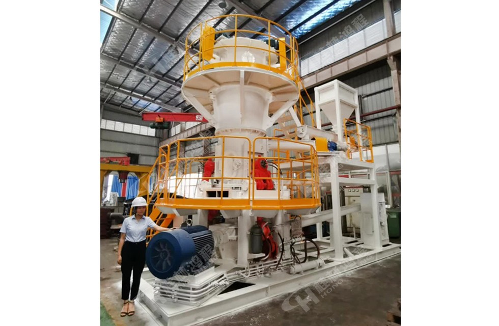 桂林鴻程新款HLMX600小型超細(xì)立式磨粉機整機預(yù)裝待發(fā) 桂林鴻程新款HLMX600小型超細(xì)立式磨粉機整機預(yù)裝待發(fā)